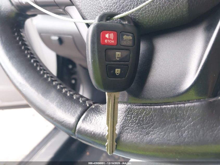 2015 Toyota Camry Se VIN: 4T1BF1FK1FU915619 Lot: 43956991