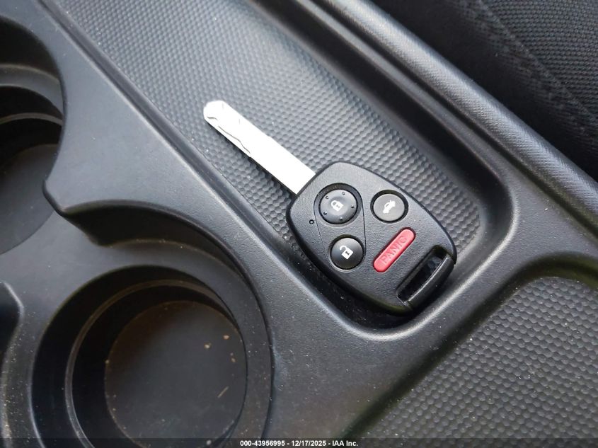 2005 Honda Cr-V Lx VIN: JHLRD78505C039149 Lot: 43956995