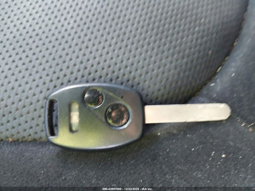 2008 Honda Fit Sport VIN: JHMGD38608S028795 Lot: 43957000