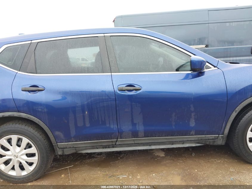 2018 Nissan Rogue S VIN: KNMAT2MT3JP582454 Lot: 43957021