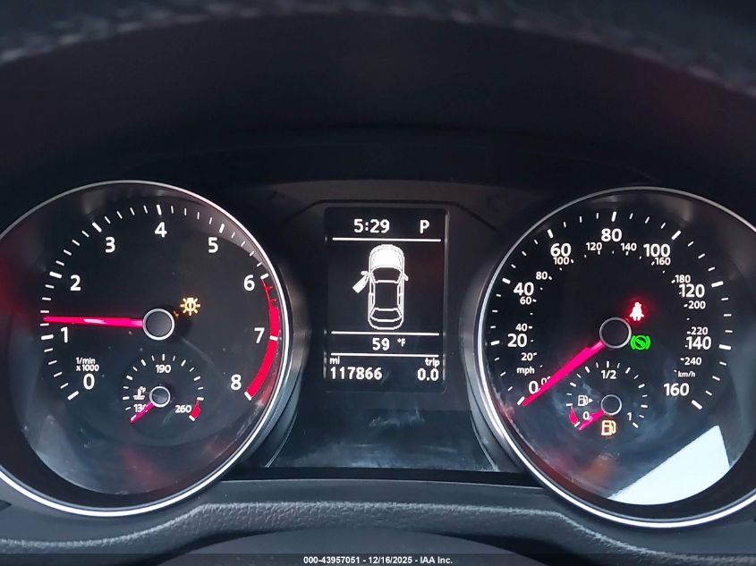 2017 Volkswagen Passat 1.8T Se VIN: 1VWBT7A32HC021411 Lot: 43957051