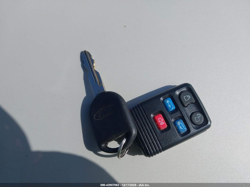 2007 Ford Expedition El Eddie Bauer VIN: 1FMFK17507LA17462 Lot: 43957062