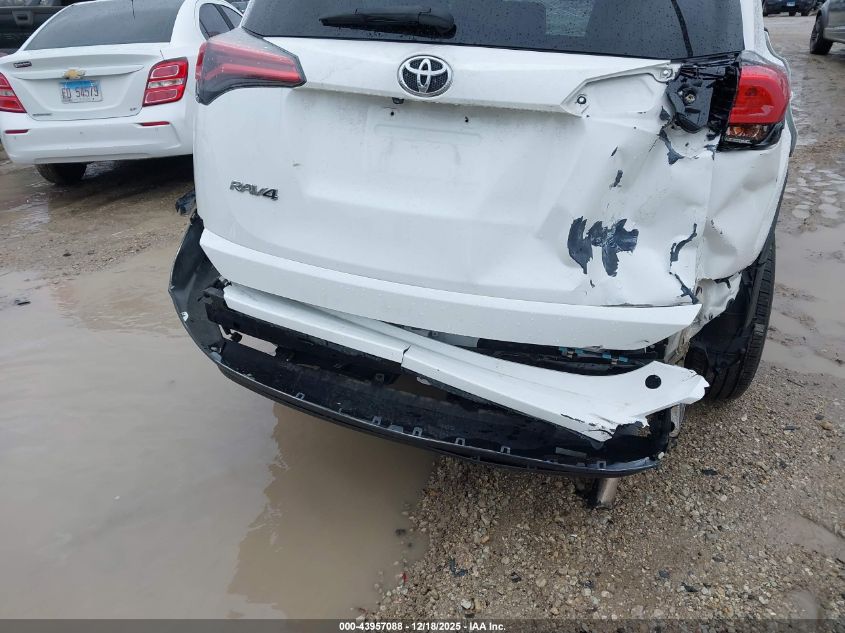 2018 Toyota Rav4 Le VIN: 2T3BFREV6JW783337 Lot: 43957088