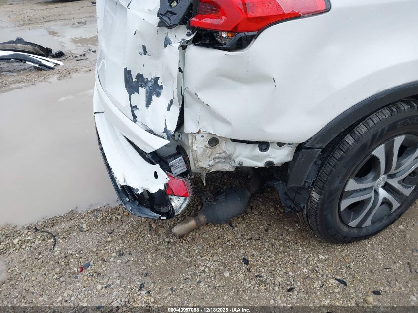 2018 Toyota Rav4 Le VIN: 2T3BFREV6JW783337 Lot: 43957088