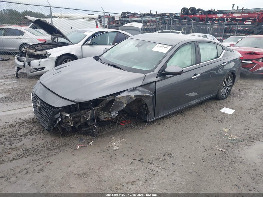 2024 Nissan Altima Sv Fwd