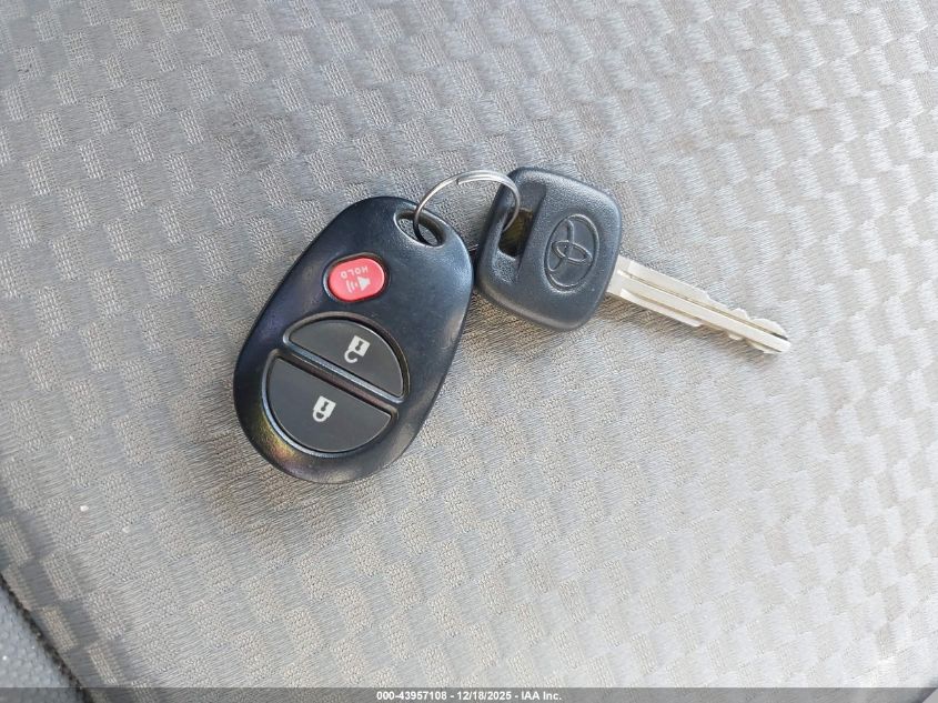 2013 Toyota Tacoma Prerunner VIN: 5TFJX4GN4DX020631 Lot: 43957108