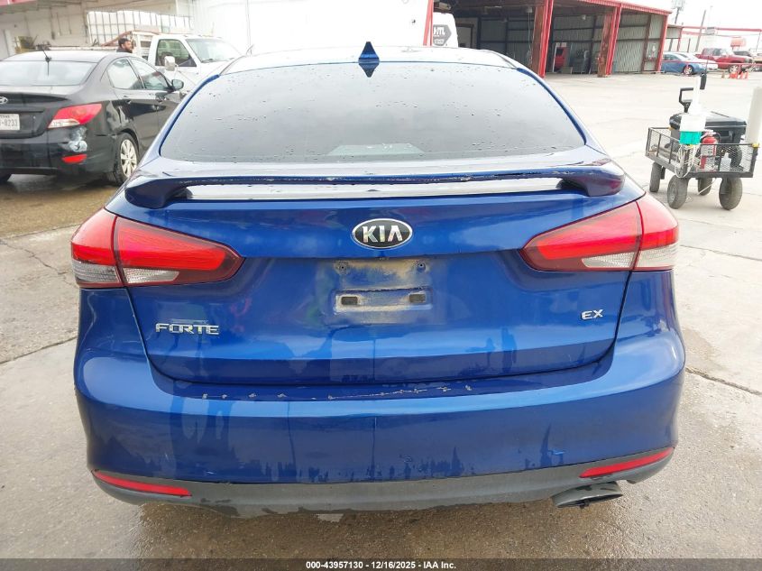 2017 Kia Forte Ex VIN: 3KPFL4A84HE037570 Lot: 43957130