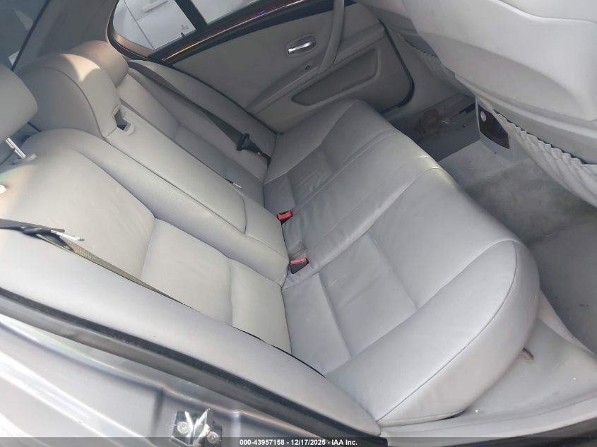 2008 BMW 535I VIN: WBANW135X8CZ78692 Lot: 43957158