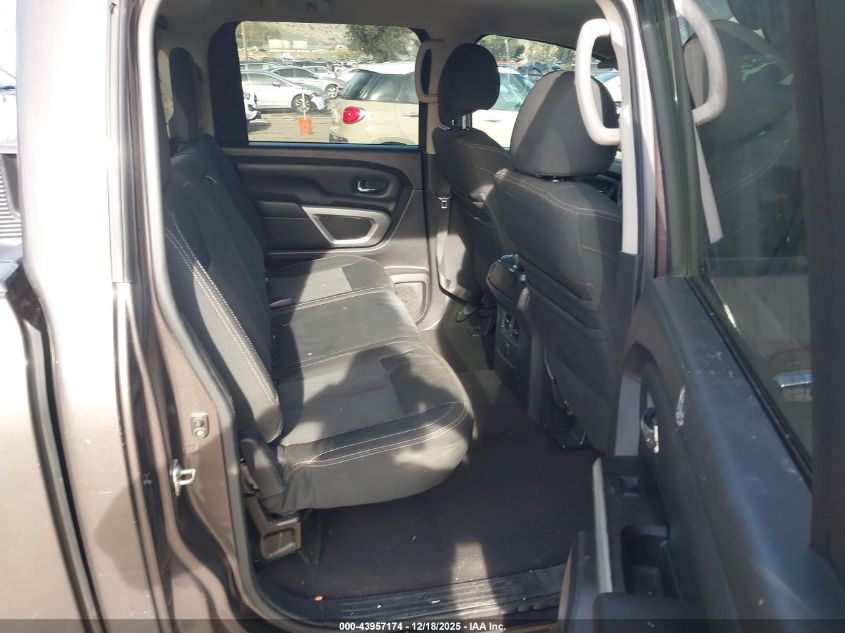 2017 Nissan Titan Sv VIN: 1N6AA1E68HN505171 Lot: 43957174