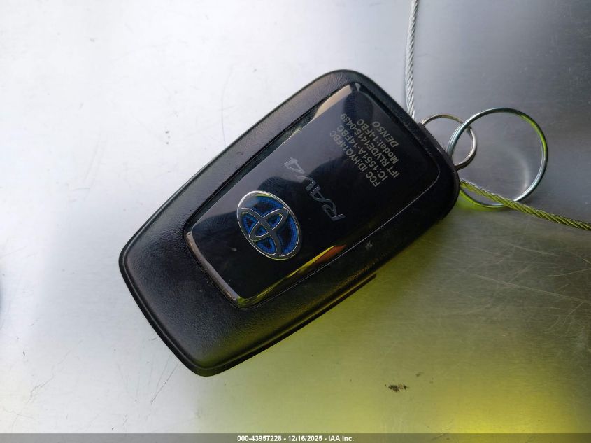 2021 Toyota Rav4 Hybrid Limited VIN: 4T3D6RFV2MU050794 Lot: 43957228