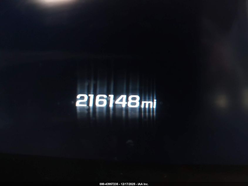 2019 GMC Sierra 2500Hd Denali VIN: 1GT12SEY0KF255143 Lot: 43957235