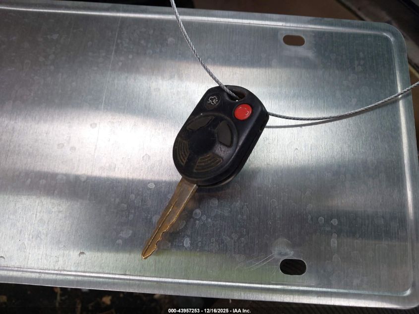 2009 Mazda Tribute I Touring VIN: 4F2CZ02779KM00801 Lot: 43957253