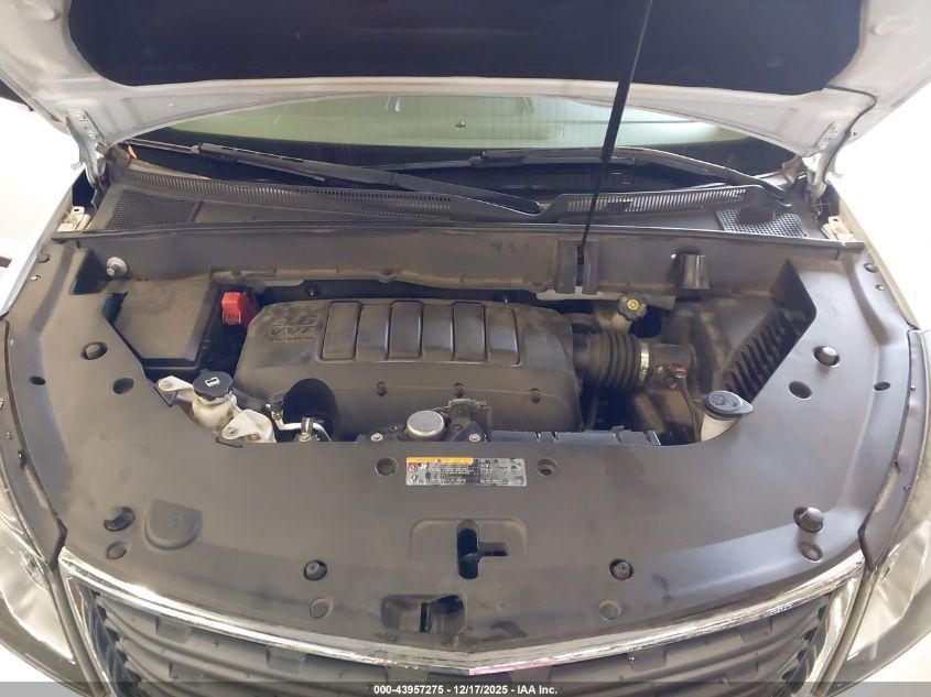 2017 Chevrolet Traverse Ls VIN: 1GNKRFEDXHJ244992 Lot: 43957275