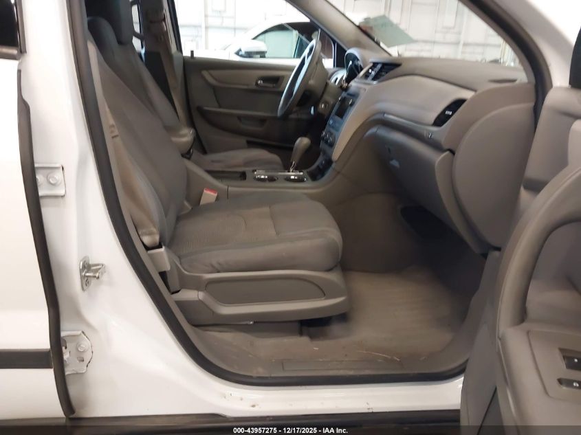 2017 Chevrolet Traverse Ls VIN: 1GNKRFEDXHJ244992 Lot: 43957275