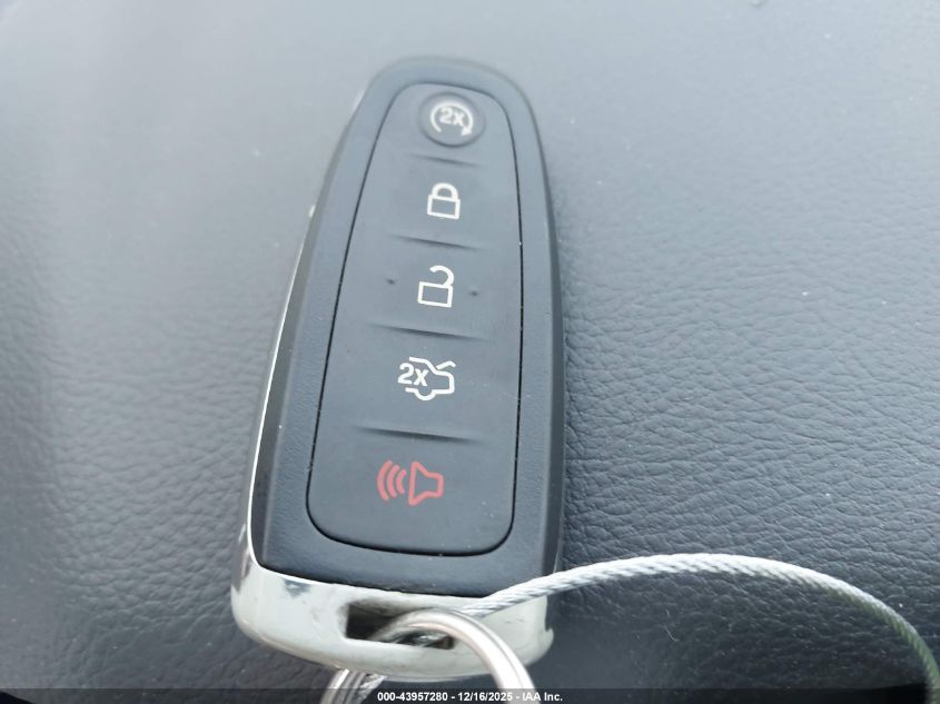 2018 Ford Focus Electric VIN: 1FADP3R42JL282961 Lot: 43957280