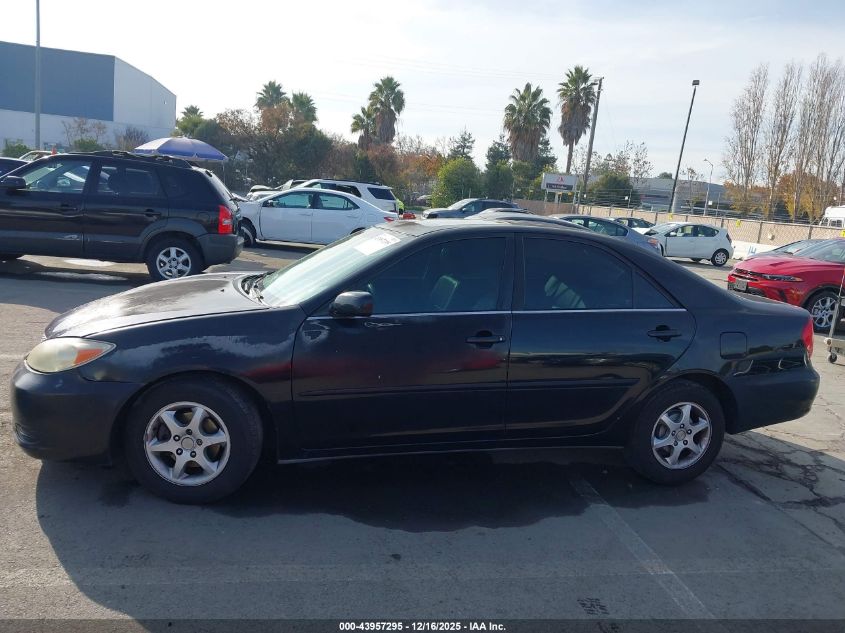 2004 Toyota Camry Le VIN: 4T1BE32K74U269472 Lot: 43957295