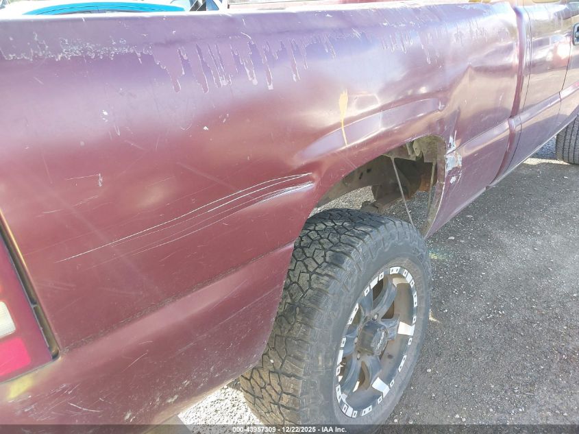 2001 Chevrolet Silverado 1500 Ls VIN: 2GCEC19V111283225 Lot: 43957309