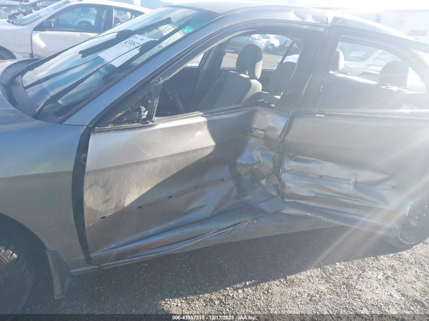 2004 Honda Civic Lx VIN: 2HGES16574H531823 Lot: 43957313