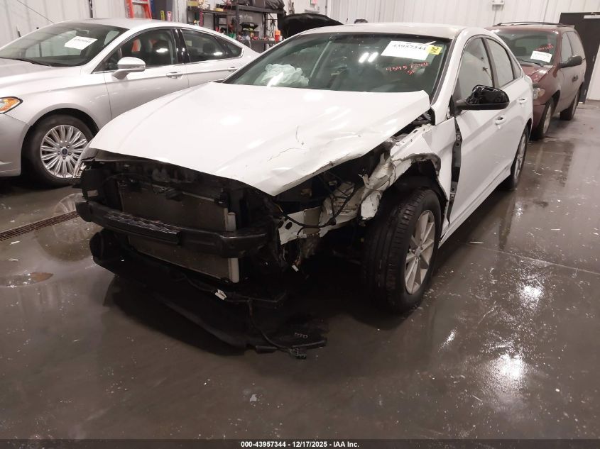 2018 Hyundai Sonata Se VIN: 5NPE24AF1JH615798 Lot: 43957344