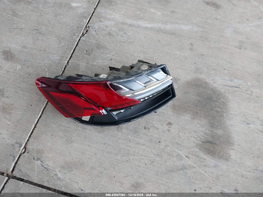 2020 Audi A4 Premium 40 Tfsi Front-Wheel Drive S Tronic VIN: WAUGMAF44LN005693 Lot: 43957362