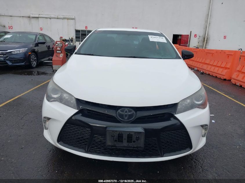 2017 Toyota Camry Se VIN: 4T1BF1FK2HU724617 Lot: 43957370