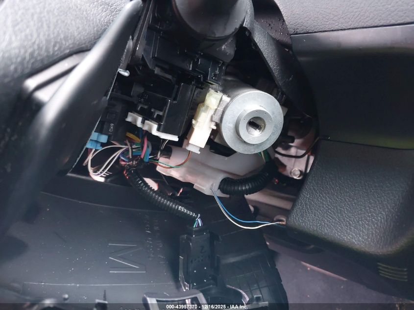 2017 Toyota Camry Se VIN: 4T1BF1FK2HU724617 Lot: 43957370