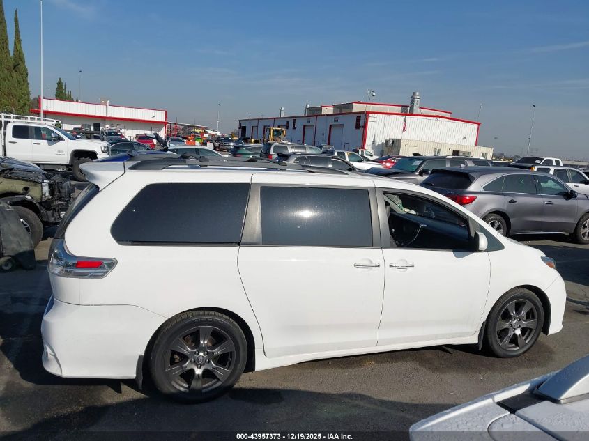 2017 Toyota Sienna Se 8 Passenger VIN: 5TDXZ3DC7HS844040 Lot: 43957373