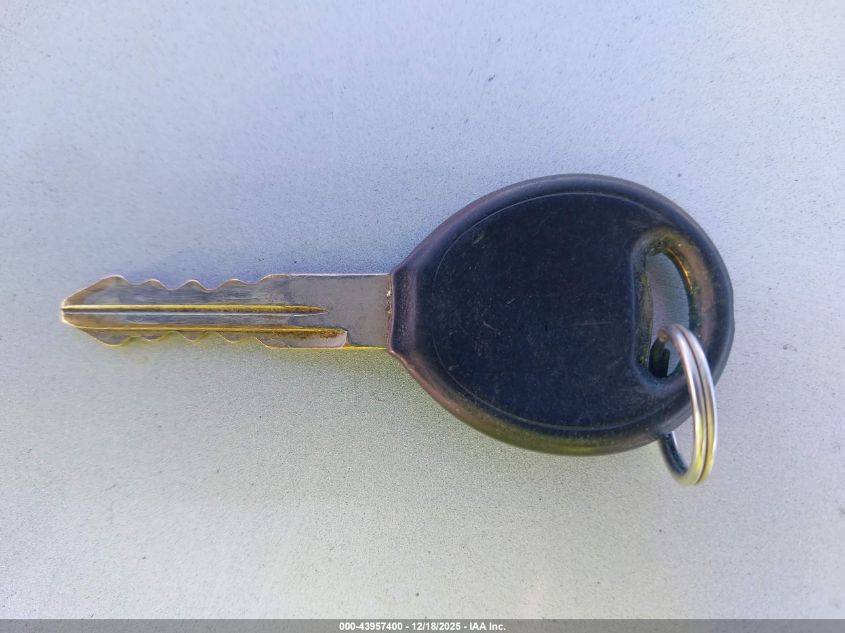 2002 Chrysler Town & Country Ex VIN: 2C4GP74L42R679562 Lot: 43957400