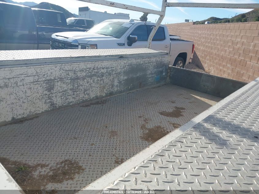 2004 GMC Sierra 3500 Chassis Work Truck VIN: 1GDJC34U94E375545 Lot: 43957422