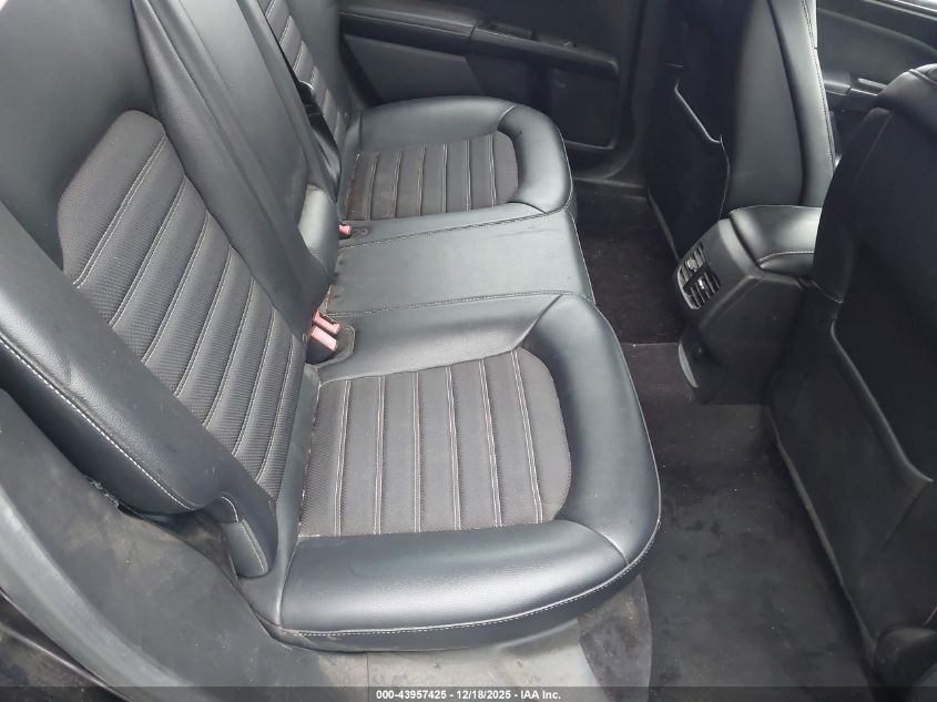 2017 Ford Fusion Se VIN: 3FA6P0HD8HR158231 Lot: 43957425