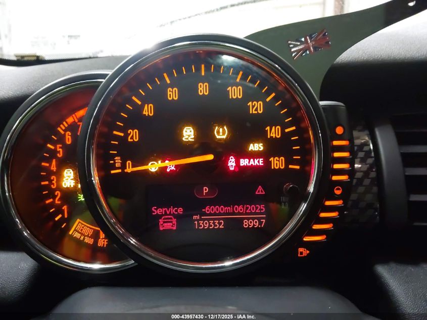 2015 Mini Hardtop Cooper S VIN: WMWXU3C51F2B57402 Lot: 43957430