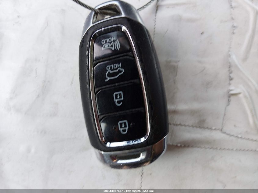 2018 Hyundai Kona Limited VIN: KM8K3CA52JU090494 Lot: 43957437