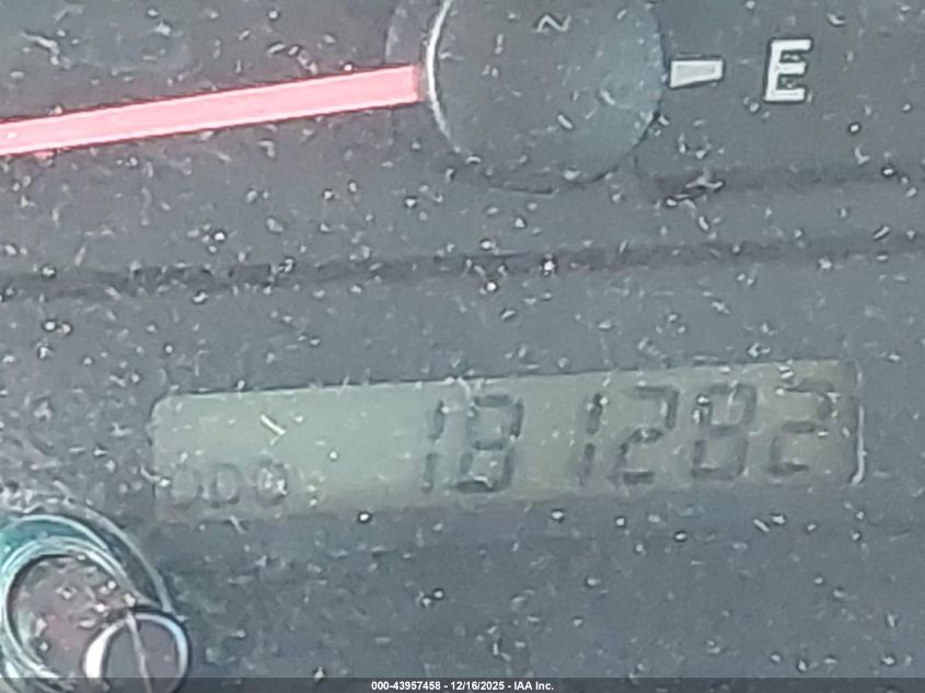 2003 Toyota Camry Xle VIN: 4T1BE30K13U687818 Lot: 43957458