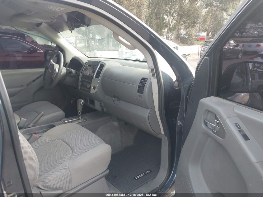 2017 Nissan Frontier Sv