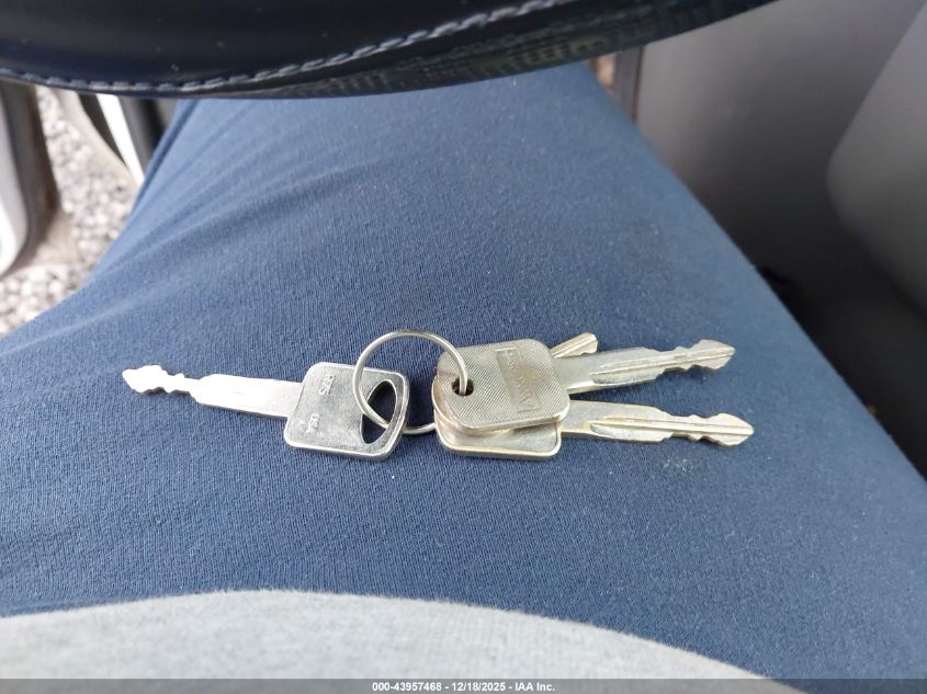 2012 Ford E-150 Commercial VIN: 1FTNE1EW3CDB13335 Lot: 43957468