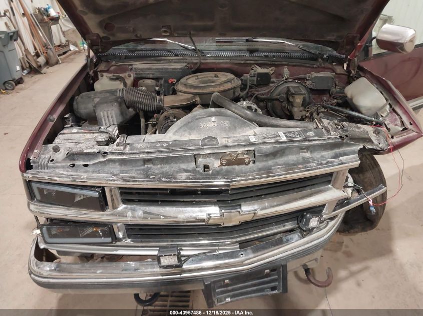 1994 Chevrolet Gmt-400 K1500 VIN: 2GCEK19K4R1191675 Lot: 43957486