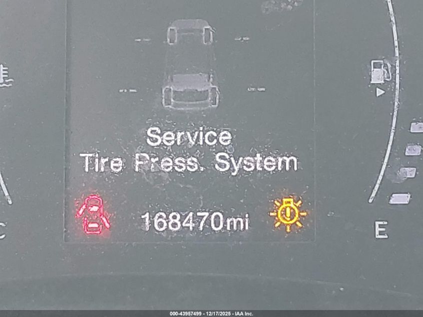 2018 Jeep Renegade Latitude 4X4 VIN: ZACCJBBBXJPH82310 Lot: 43957499