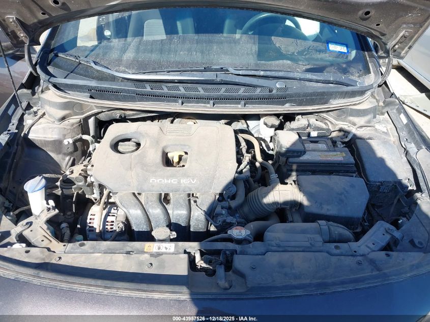 2018 Kia Forte Lx VIN: 3KPFL4A74JE206676 Lot: 43957526