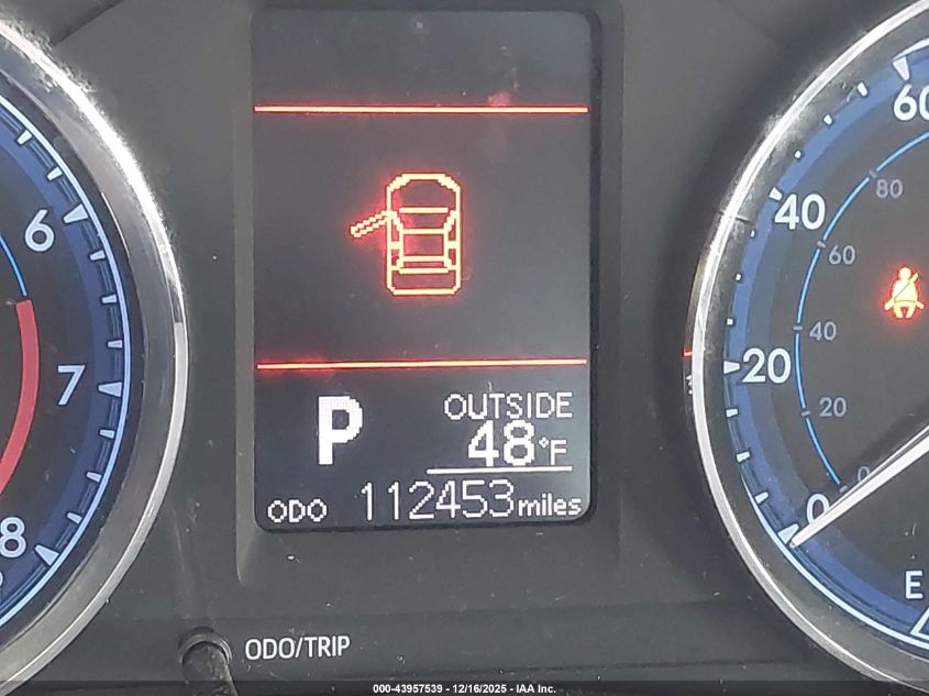 2017 Toyota Corolla Le Eco VIN: 5YFBPRHE2HP695205 Lot: 43957539