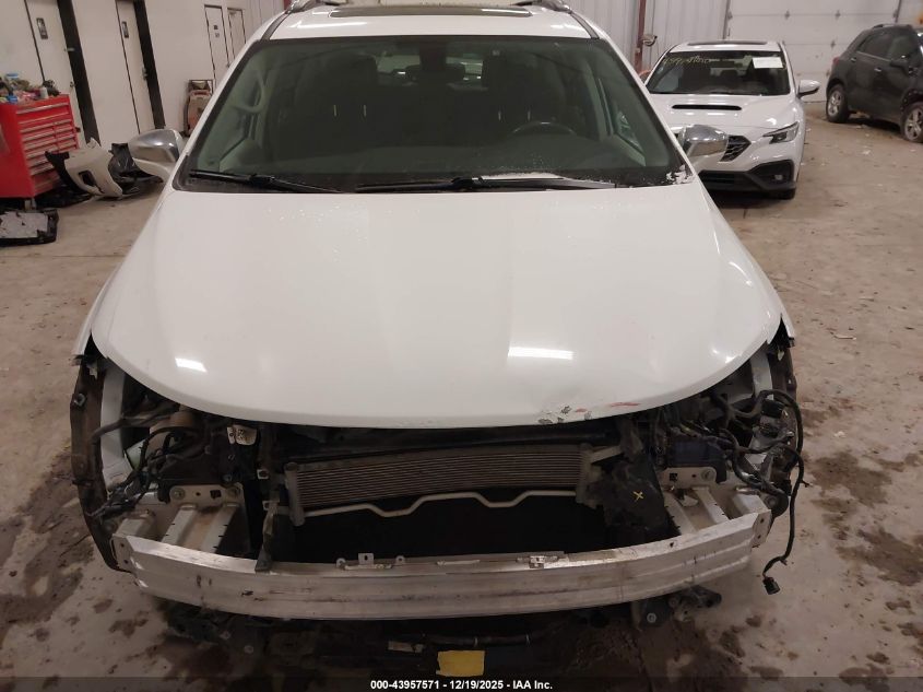 2019 Chrysler Pacifica Limited VIN: 2C4RC1GG6KR655425 Lot: 43957571