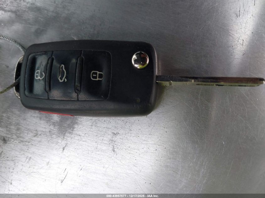 2013 Volkswagen Gti VIN: WVWGV7AJ7DW126231 Lot: 43957577