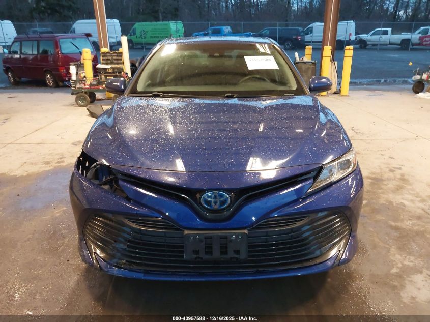 2018 Toyota Camry Hybrid Le VIN: 4T1B31HK4JU501653 Lot: 43957588