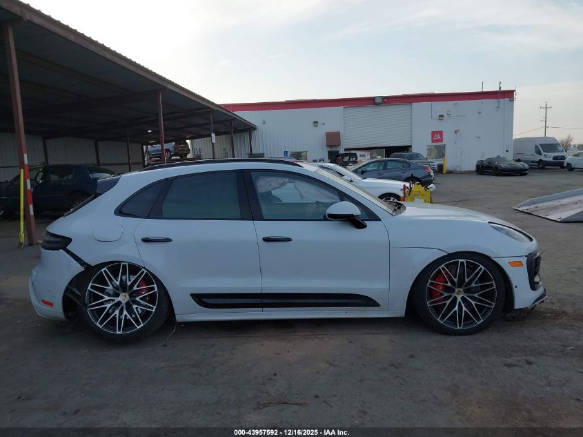 2022 Porsche Macan Gts VIN: WP1AF2A53NLB31534 Lot: 43957592