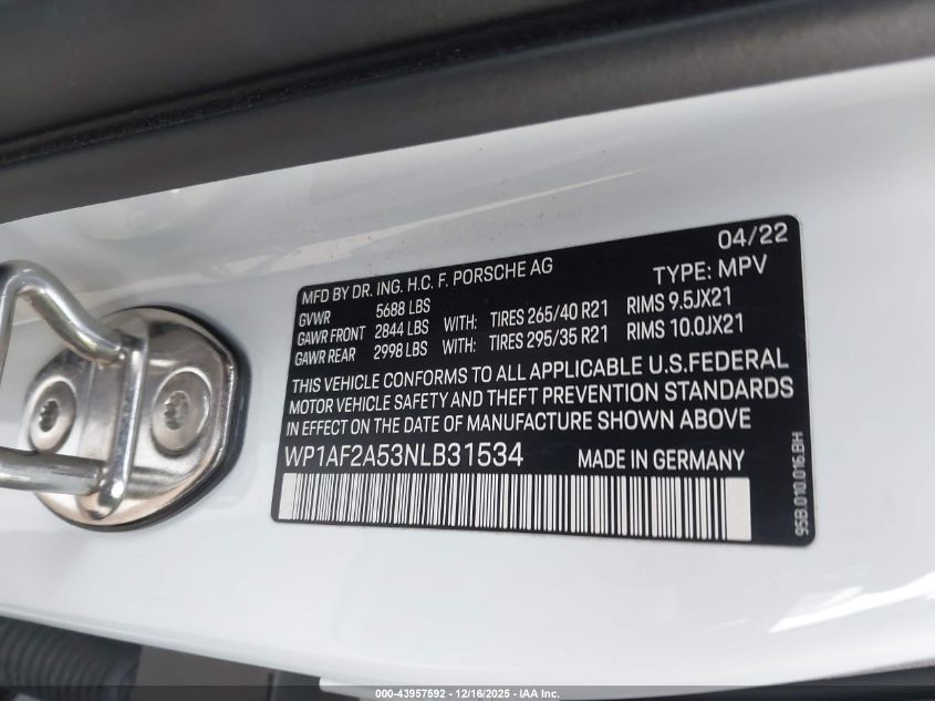 2022 Porsche Macan Gts VIN: WP1AF2A53NLB31534 Lot: 43957592