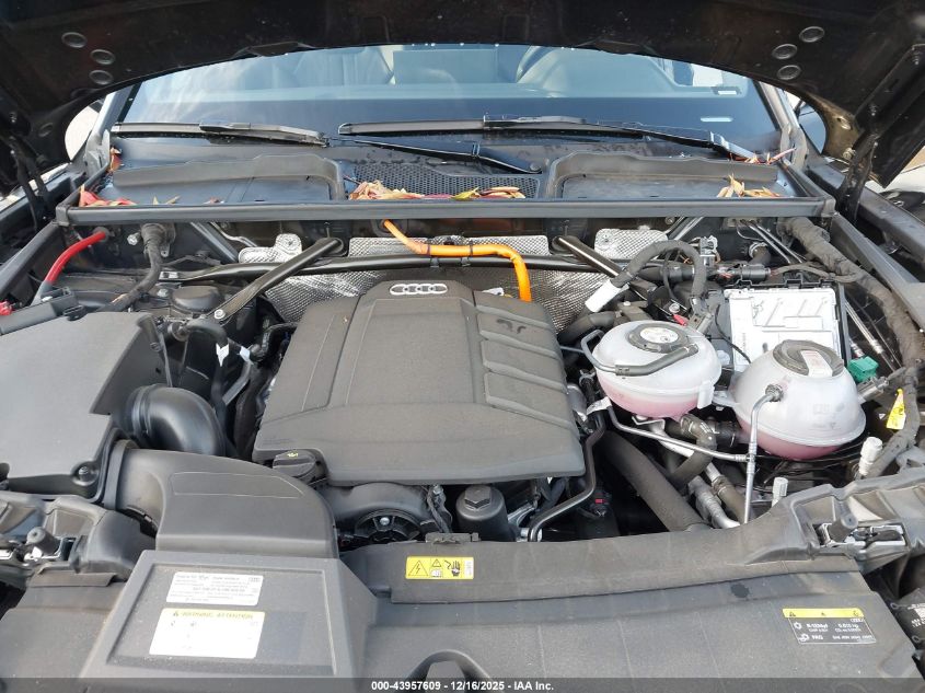 2025 Audi Q5 Premium Plus 55 Tfsi E S Line Quattro S Tronic VIN: WA1E2AFY8S2060774 Lot: 43957609