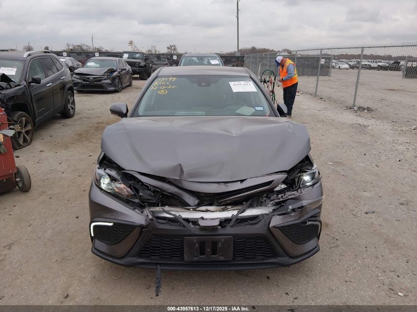 2024 Toyota Camry Se VIN: 4T1T11AK5RU856217 Lot: 43957613