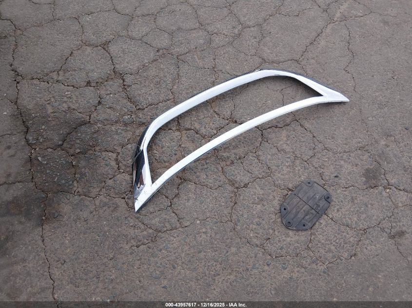 2019 Subaru Forester Limited VIN: JF2SKASC3KH566076 Lot: 43957617