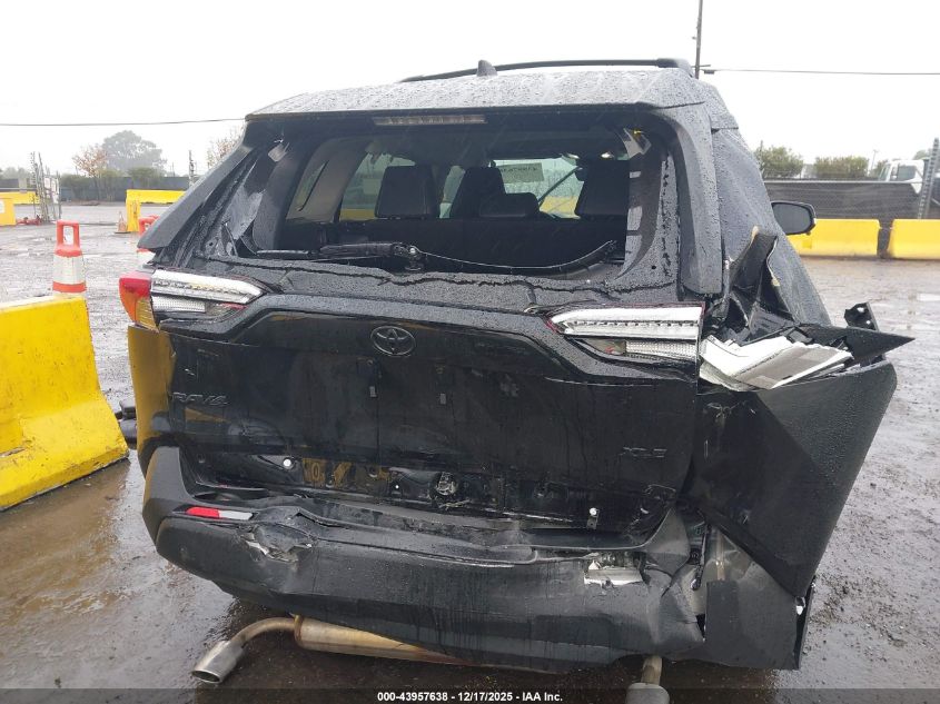 2024 Toyota Rav4 Xle Premium VIN: 2T3C1RFV6RC295827 Lot: 43957638