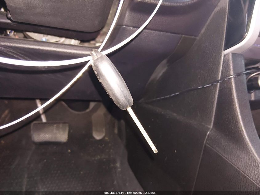 2019 Toyota Corolla Se VIN: 5YFBURHE4KP904993 Lot: 43957641