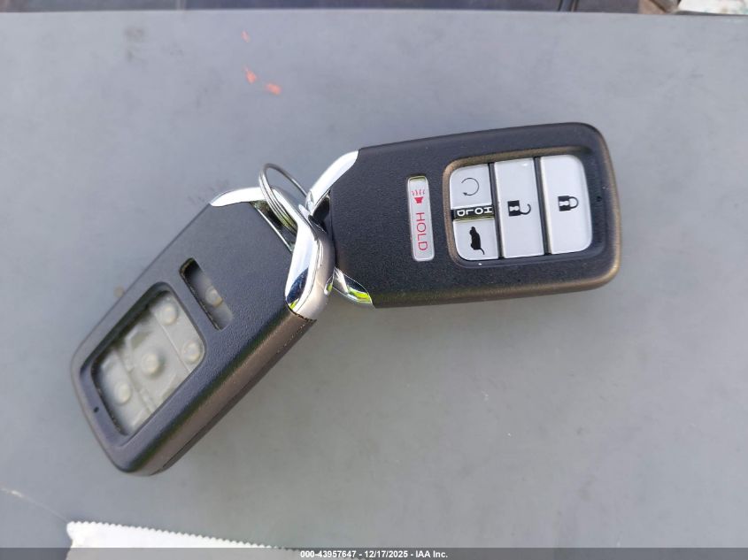 2022 Honda Pilot 2Wd Touring 7 Passenger VIN: 5FNYF5H67NB029740 Lot: 43957647